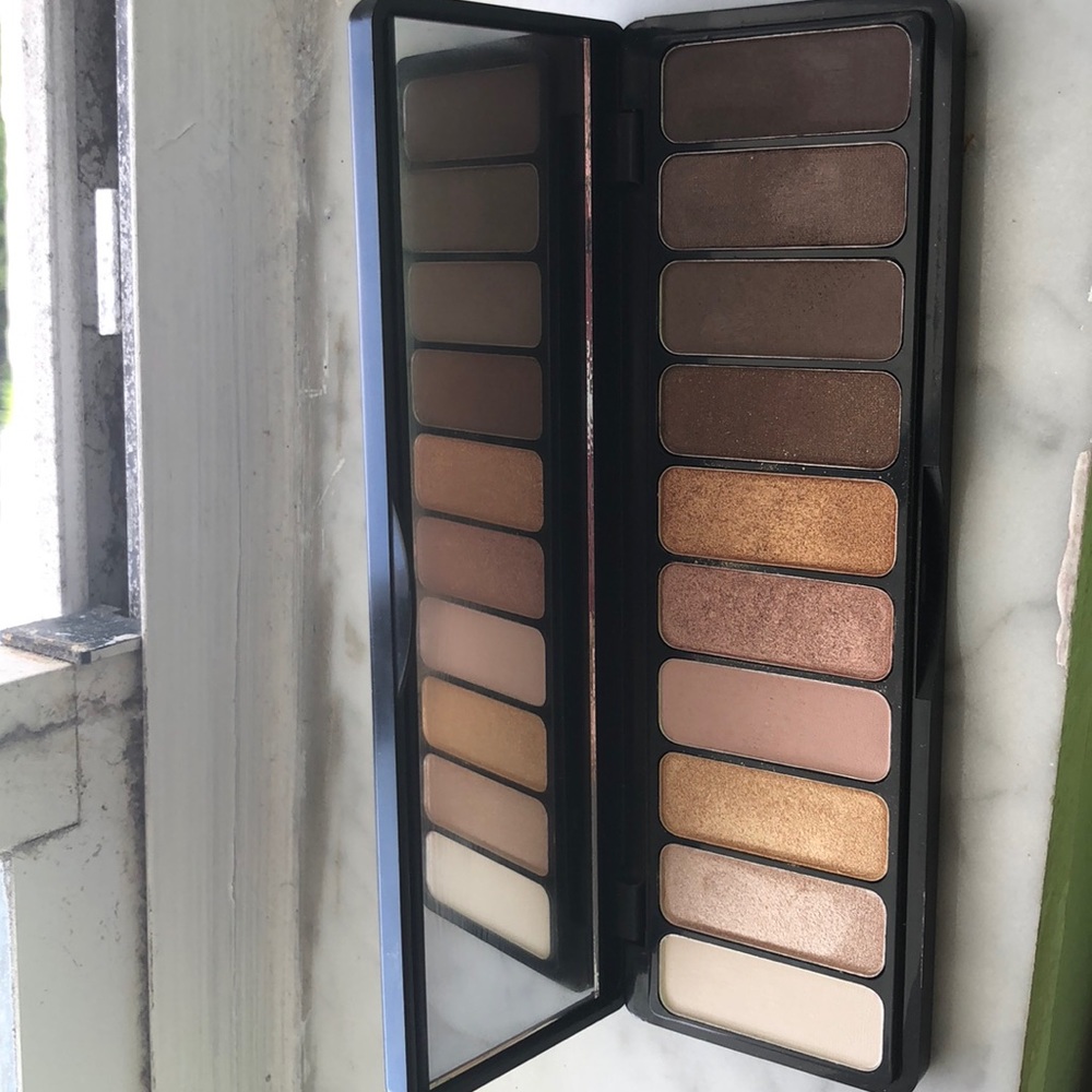Elf eyeshadow